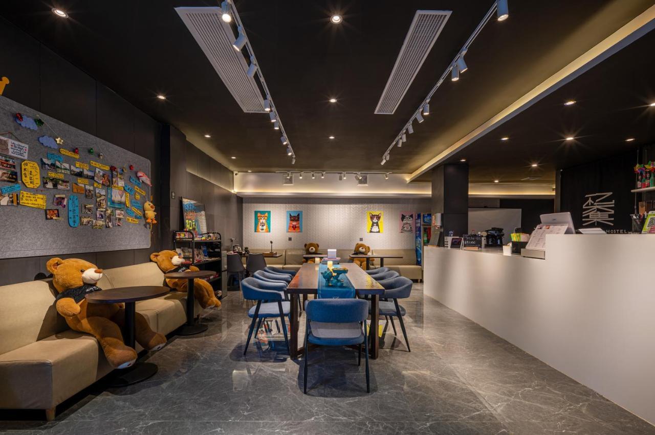 Yangshuo Emoji Youth Hostel 外观 照片
