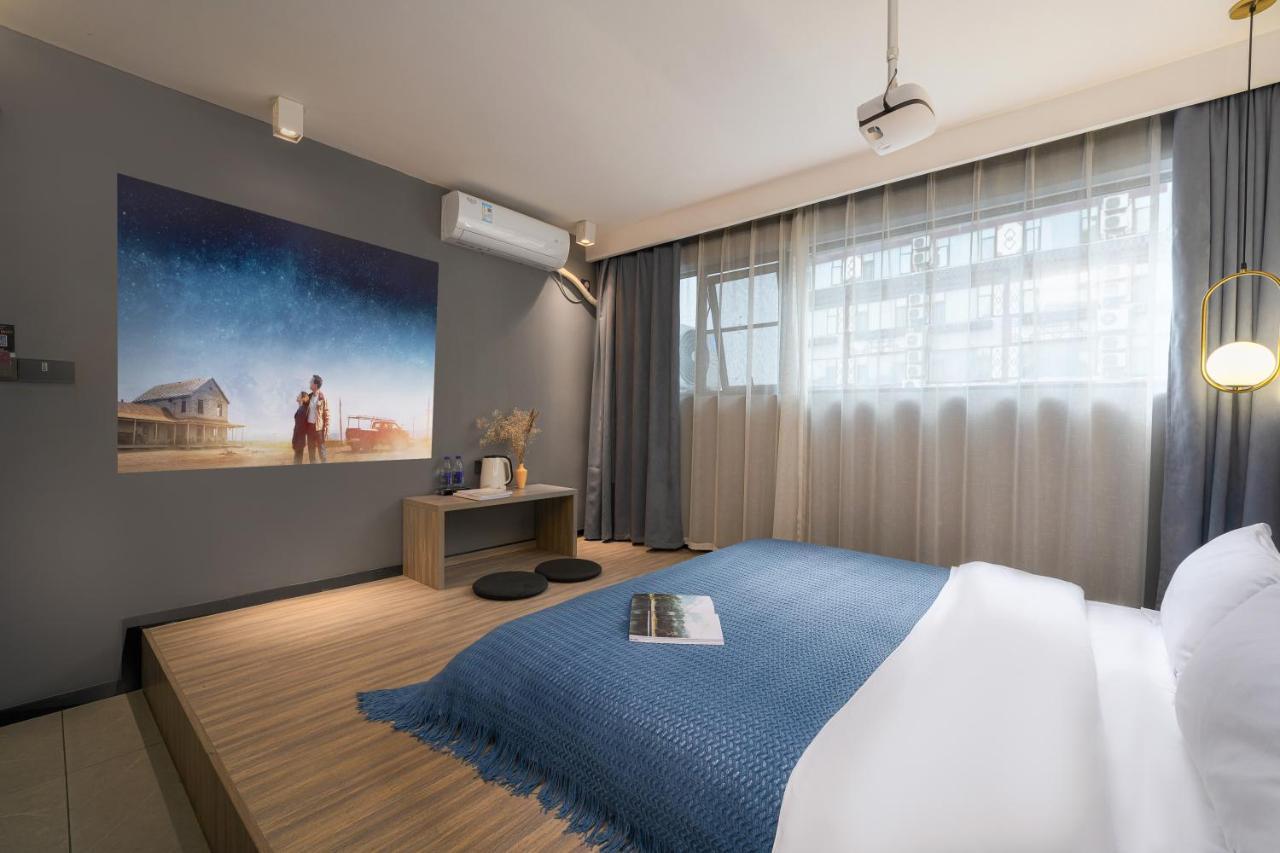 Yangshuo Emoji Youth Hostel 外观 照片