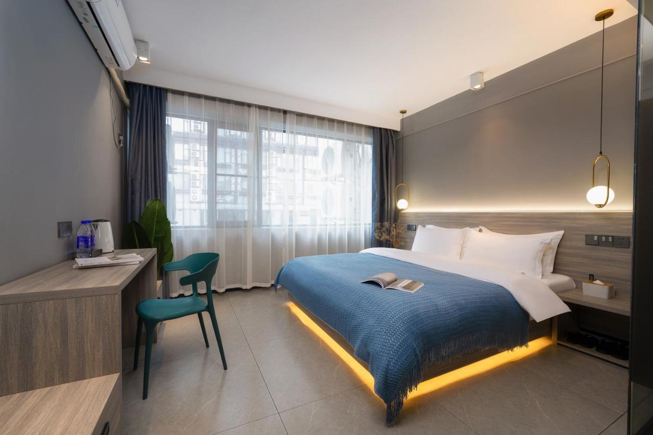 Yangshuo Emoji Youth Hostel 外观 照片